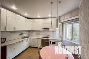 2-к квартира, посуточно, 60м2, 2/3 этаж