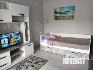 1-к квартира, посуточно, 35м2, 2/5 этаж