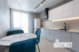 1-к квартира, посуточно, 43м2, 15/25 этаж