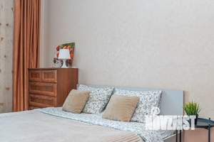 1-к квартира, посуточно, 44м2, 4/12 этаж