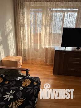 1-к квартира, посуточно, 33м2, 4/9 этаж