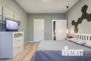 1-к квартира, посуточно, 35м2, 13/16 этаж