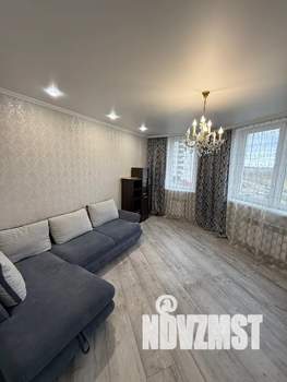 1-к квартира, посуточно, 42м2, 4/10 этаж