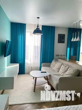 Студия квартира, посуточно, 41м2, 7/9 этаж