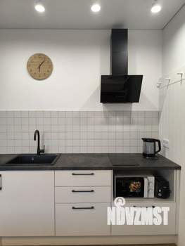 1-к квартира, посуточно, 28м2, 3/8 этаж