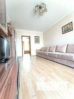 3-к квартира, посуточно, 60м2, 4/5 этаж