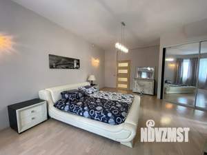 3-к квартира, посуточно, 150м2, 4/5 этаж
