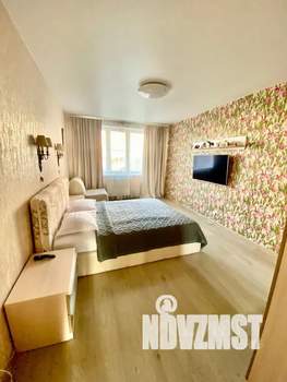 1-к квартира, посуточно, 46м2, 5/10 этаж