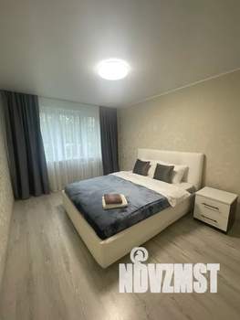 3-к квартира, посуточно, 65м2, 1/10 этаж