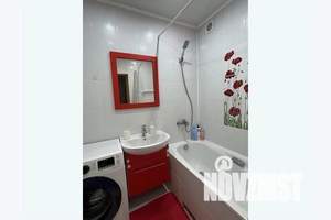 2-к квартира, посуточно, 42м2, 4/8 этаж