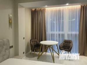 Студия квартира, посуточно, 36м2, 2/9 этаж