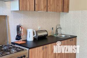 1-к квартира, посуточно, 46м2, 3/9 этаж