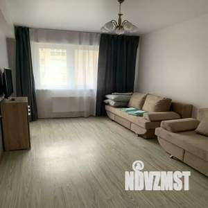 1-к квартира, посуточно, 35м2, 8/9 этаж