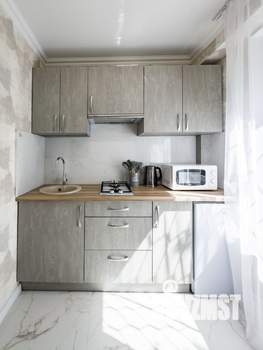 1-к квартира, посуточно, 30м2, 1/9 этаж