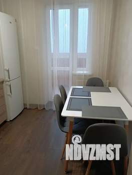 1-к квартира, посуточно, 39м2, 14/17 этаж