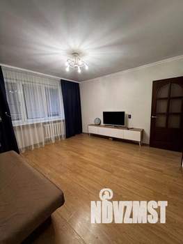1-к квартира, посуточно, 50м2, 1/1 этаж