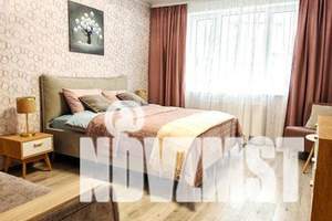 1-к квартира, посуточно, 42м2, 1/13 этаж