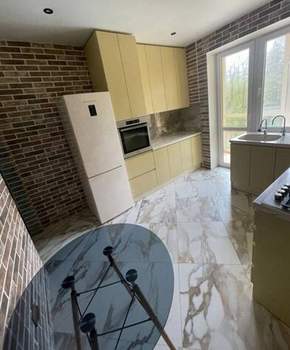 2-к квартира, на длительный срок, 65м2, 3/3 этаж