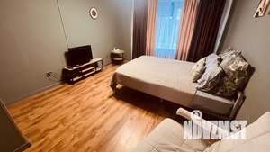 1-к квартира, посуточно, 37м2, 4/5 этаж