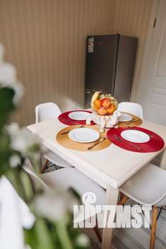 1-к квартира, посуточно, 35м2, 1/2 этаж