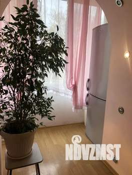 2-к квартира, посуточно, 60м2, 2/5 этаж