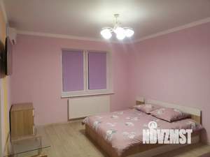 1-к квартира, посуточно, 37м2, 7/9 этаж