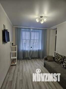 1-к квартира, посуточно, 37м2, 2/10 этаж