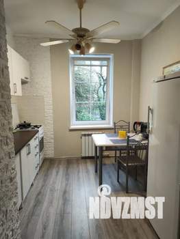 1-к квартира, посуточно, 38м2, 2/3 этаж