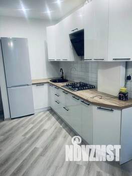 1-к квартира, посуточно, 41м2, 1/1 этаж