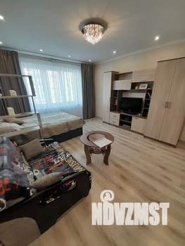 1-к квартира, посуточно, 50м2, 4/10 этаж