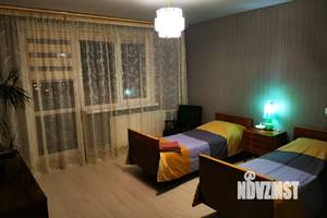 1-к квартира, посуточно, 44м2, 5/10 этаж