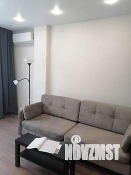 1-к квартира, посуточно, 39м2, 1/9 этаж