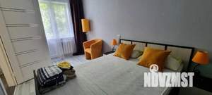 2-к квартира, посуточно, 50м2, 1/1 этаж