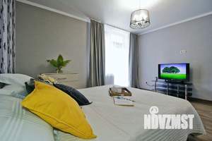 1-к квартира, посуточно, 46м2, 1/1 этаж