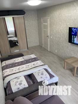 1-к квартира, посуточно, 31м2, 2/9 этаж