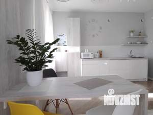 Студия квартира, посуточно, 36м2, 5/8 этаж