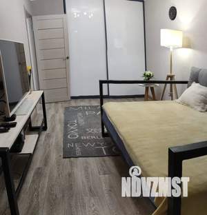 1-к квартира, посуточно, 32м2, 3/5 этаж
