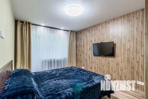 1-к квартира, посуточно, 61м2, 1/1 этаж