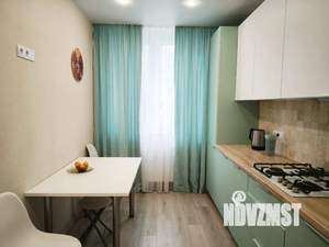 1-к квартира, посуточно, 39м2, 1/9 этаж