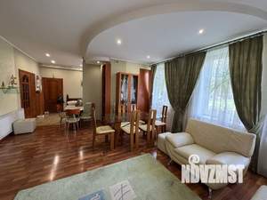 3-к квартира, посуточно, 118м2, 1/3 этаж