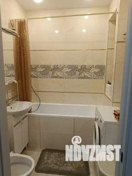 1-к квартира, посуточно, 39м2, 7/9 этаж