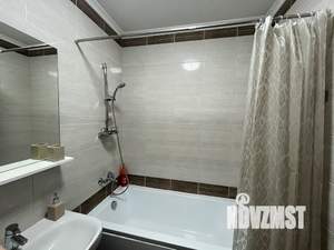 1-к квартира, посуточно, 42м2, 6/9 этаж