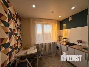 1-к квартира, посуточно, 32м2, 9/9 этаж