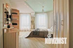2-к квартира, посуточно, 70м2, 16/20 этаж