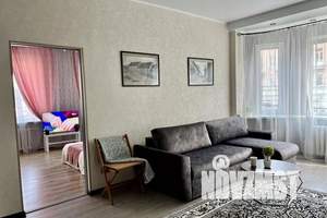 3-к квартира, посуточно, 90м2, 2/4 этаж