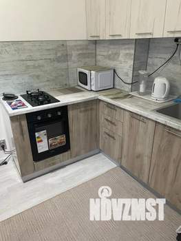 Студия квартира, посуточно, 21м2, 1/9 этаж