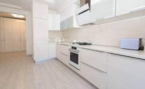 2-к квартира, на длительный срок, 82м2, 10/16 этаж