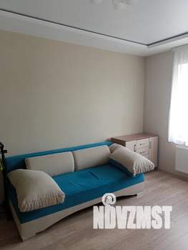 1-к квартира, посуточно, 40м2, 9/9 этаж