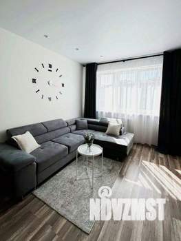 1-к квартира, посуточно, 43м2, 1/1 этаж