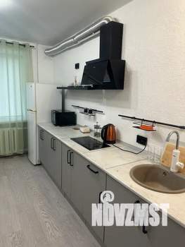 Студия квартира, посуточно, 19м2, 1/5 этаж